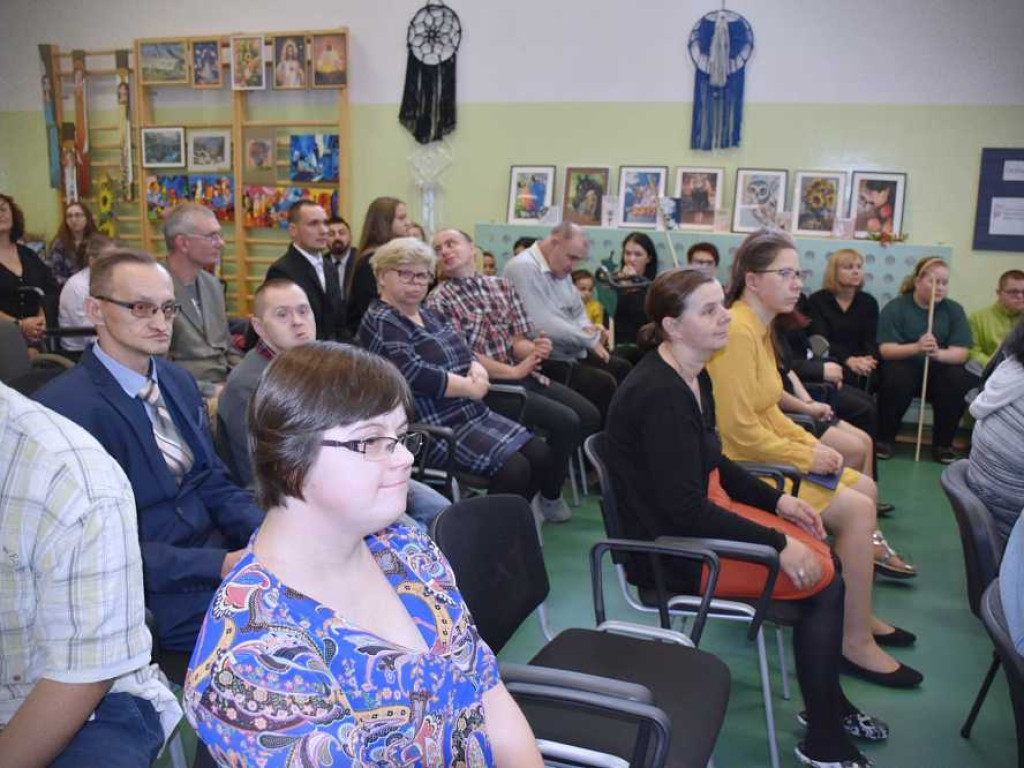 Jesienny Przegląd Twórczości Osób z Niepełnosprawnością Intelektualną - Alojzów 2022 [ZDJĘCIA]