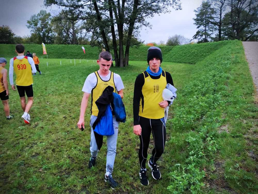 Wojewódzkie biegi przełajowe. Dziewięć medali Unii i 2 miejsce drużynowo! [ZDJĘCIA]