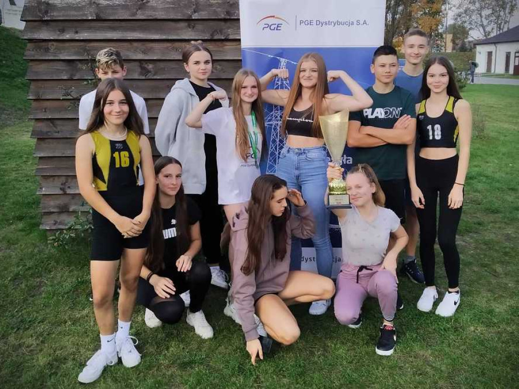 Młodzi przełajowcy Unii Hrubieszów najlepsi w makroregionie! [ZDJĘCIA]