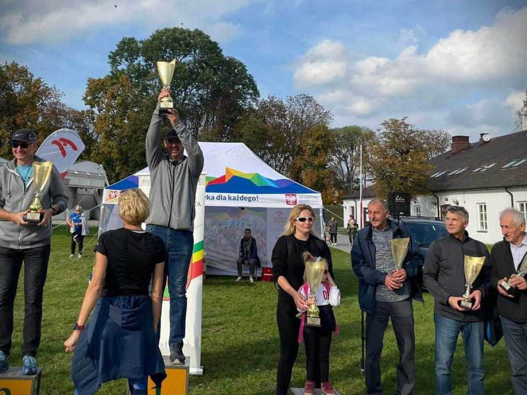 Młodzi przełajowcy Unii Hrubieszów najlepsi w makroregionie! [ZDJĘCIA]