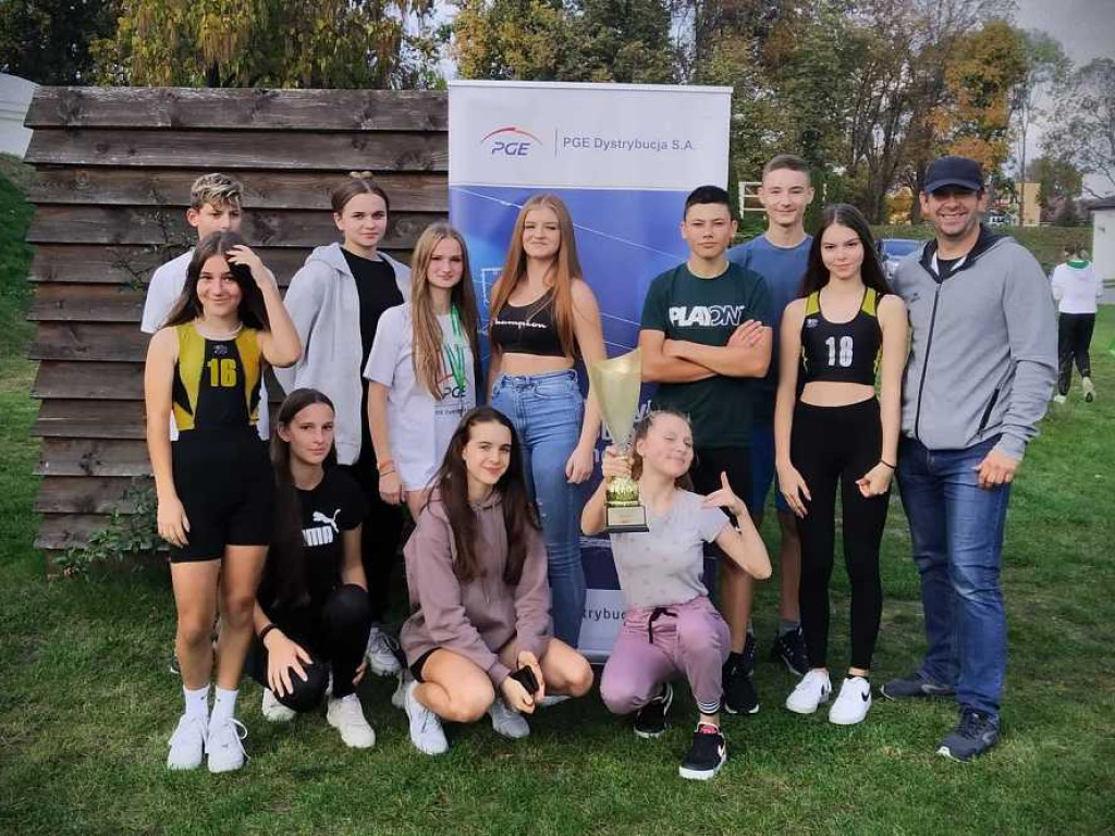 Młodzi przełajowcy Unii Hrubieszów najlepsi w makroregionie! [ZDJĘCIA]