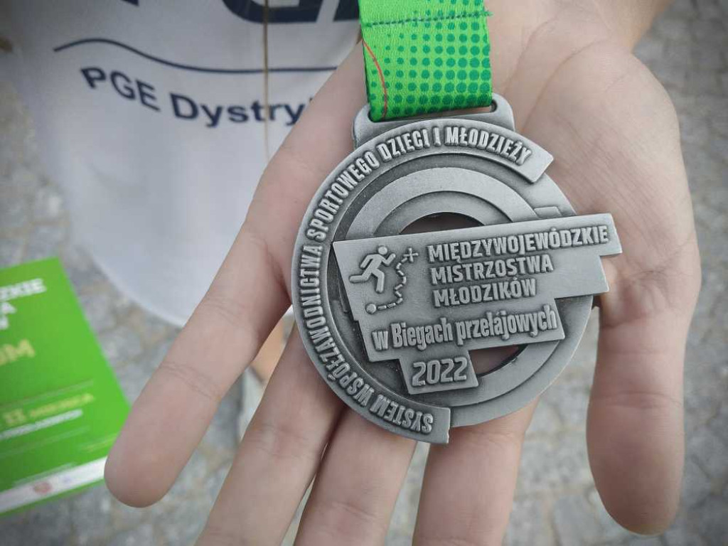 Młodzi przełajowcy Unii Hrubieszów najlepsi w makroregionie! [ZDJĘCIA]