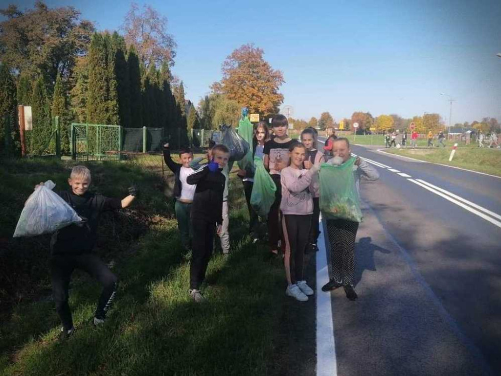 Sprzątanie Świata w Czerniczynie [ZDJĘCIA]
