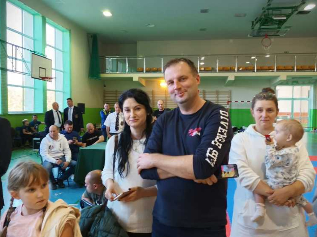Udany start młodych hrubieszowskich karateków [ZDJĘCIA]
