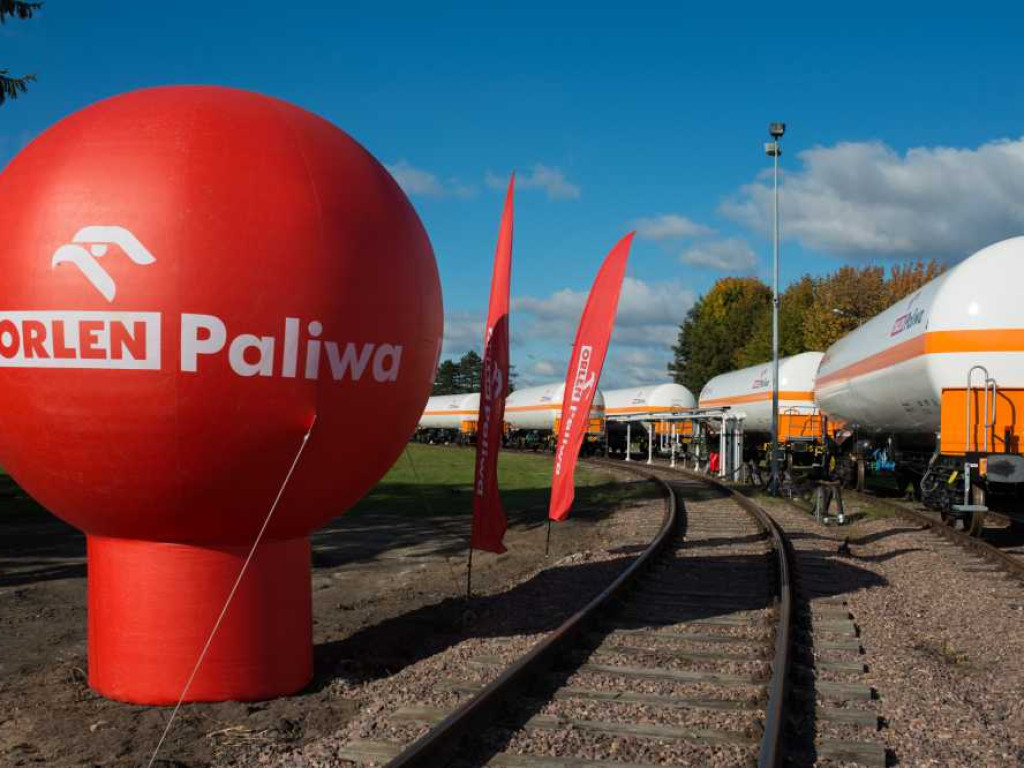 Hrubieszów: Przywrócenie do użytkowania bocznicy kolejowej [ZDJĘCIA]