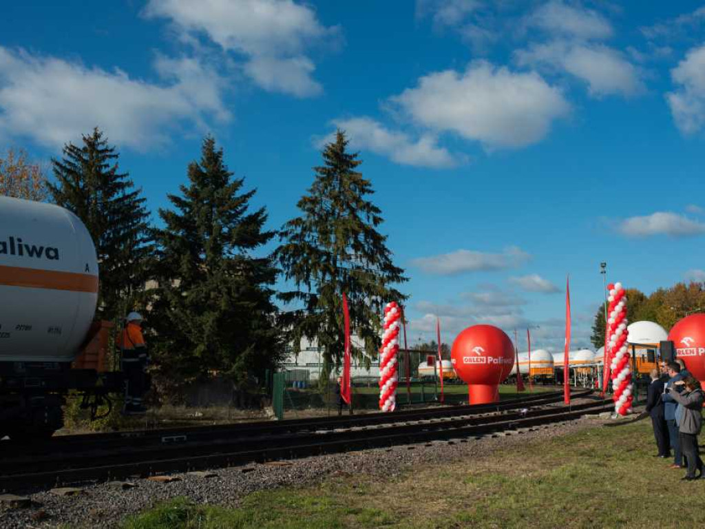 Hrubieszów: Przywrócenie do użytkowania bocznicy kolejowej [ZDJĘCIA]