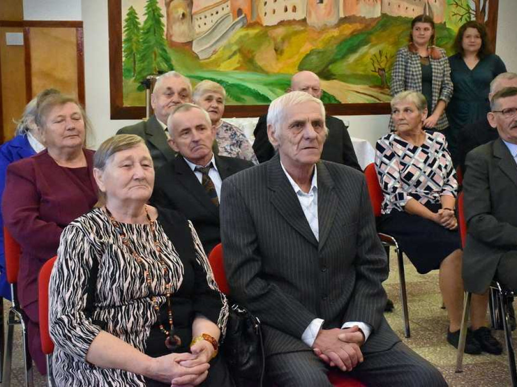 Wspólnie przeżyli 50 lat! Jubileusz par małżeńskich w Uchaniach [ZDJĘCIA]