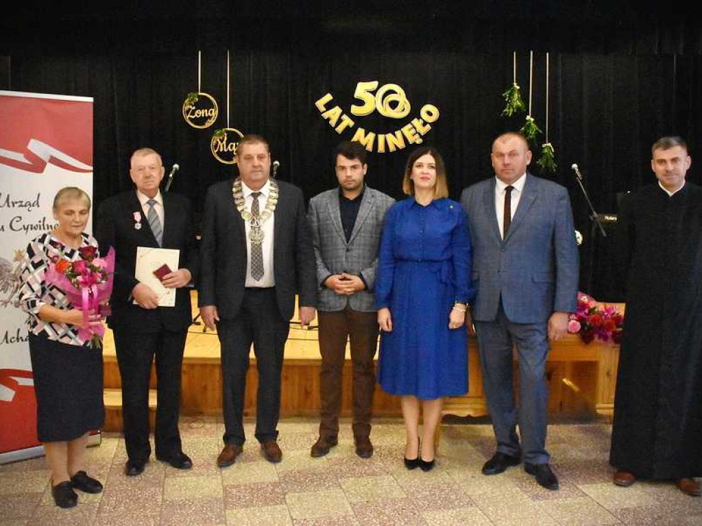 Wspólnie przeżyli 50 lat! Jubileusz par małżeńskich w Uchaniach [ZDJĘCIA]