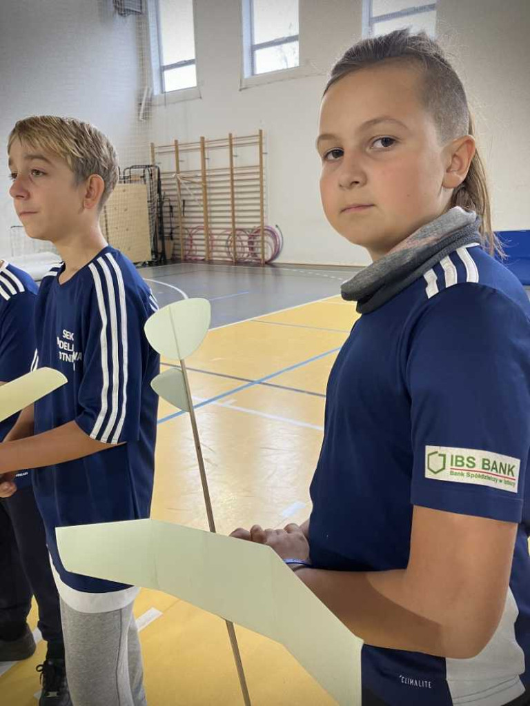 Najmłodsi modelarze wystartowali w Niepołomicach [ZDJĘCIA]