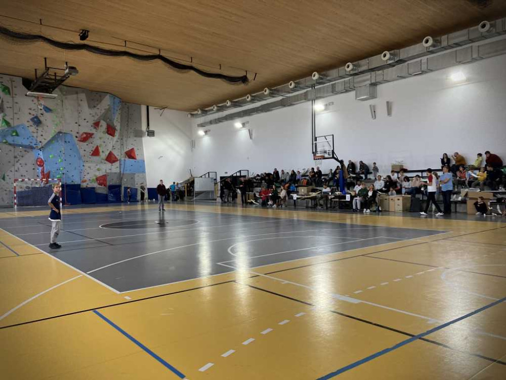 Najmłodsi modelarze wystartowali w Niepołomicach [ZDJĘCIA]