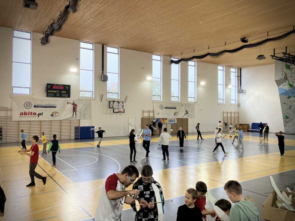 Najmłodsi modelarze wystartowali w Niepołomicach [ZDJĘCIA]