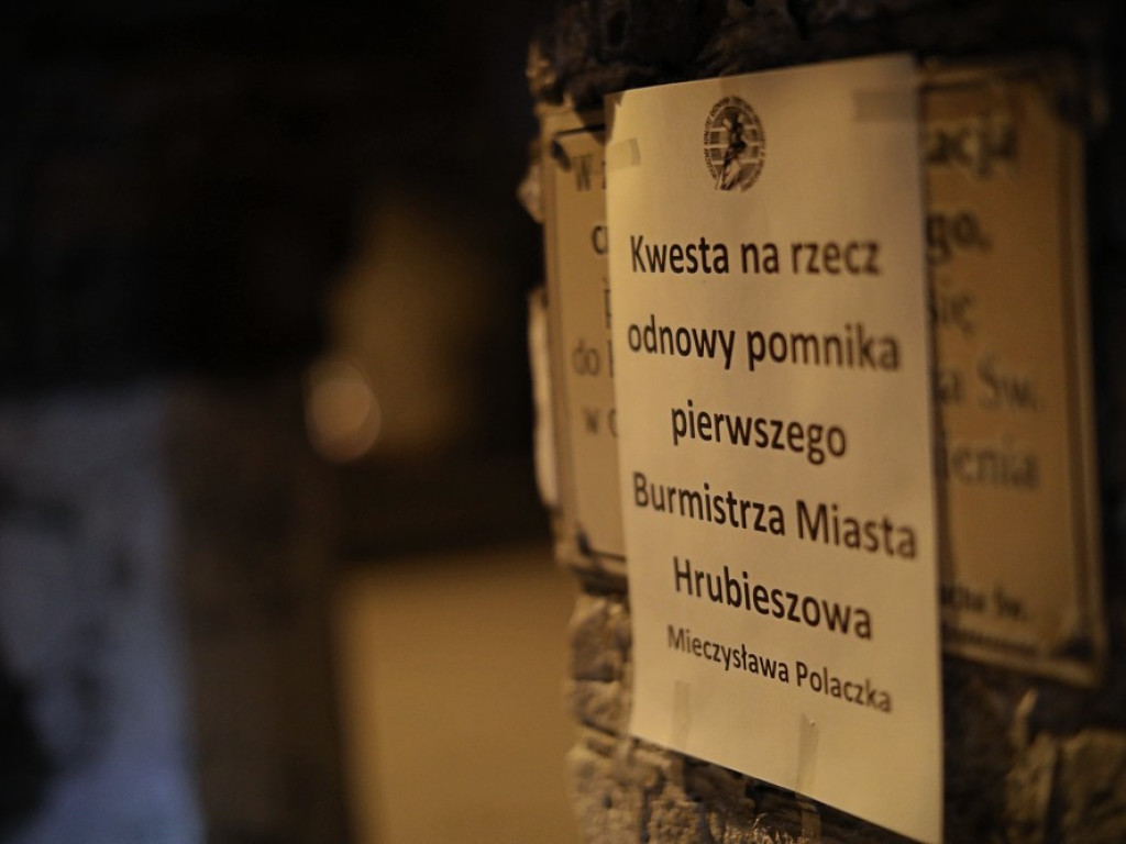 Wieczór Wszystkich Świętych na hrubieszowskim cmentarzu [ZDJĘCIA]