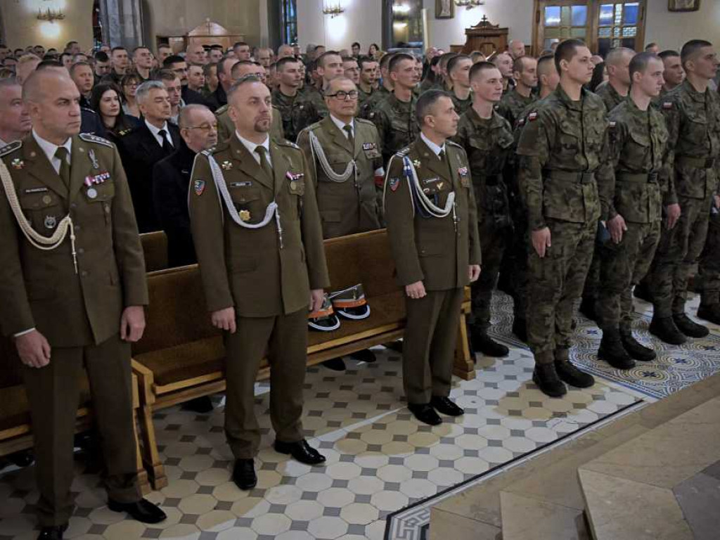 Przysięga w Garnizonie Hrubieszów [ZDJĘCIA]