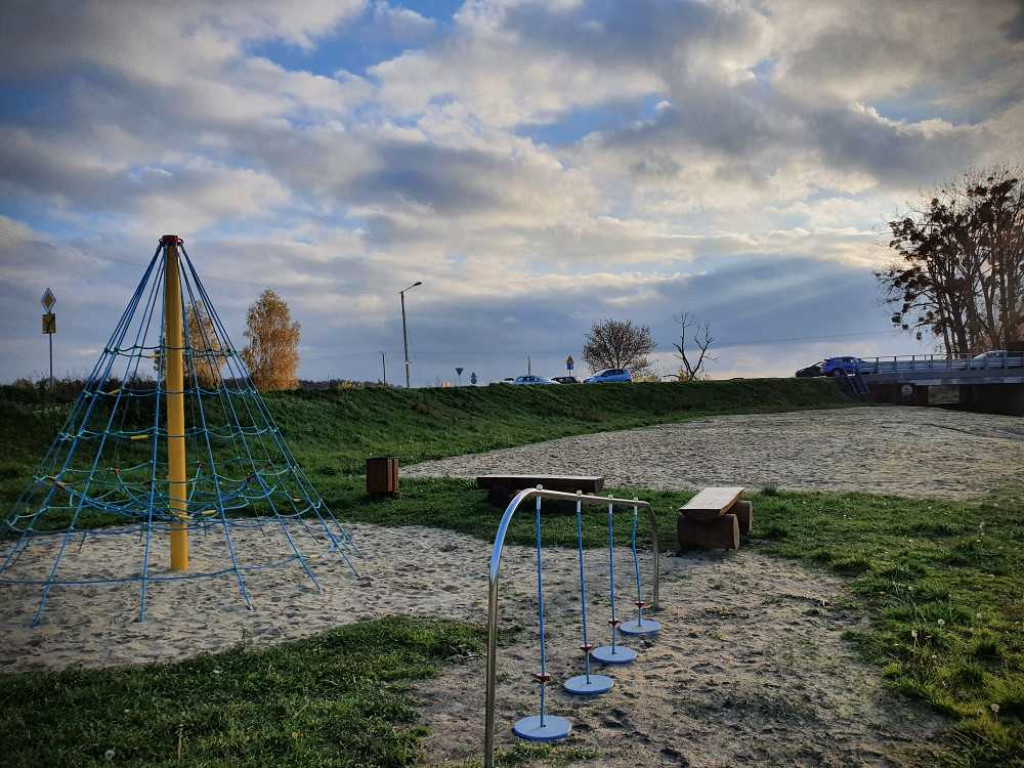 Kąpielisko pod koniec października [ZDJĘCIA]