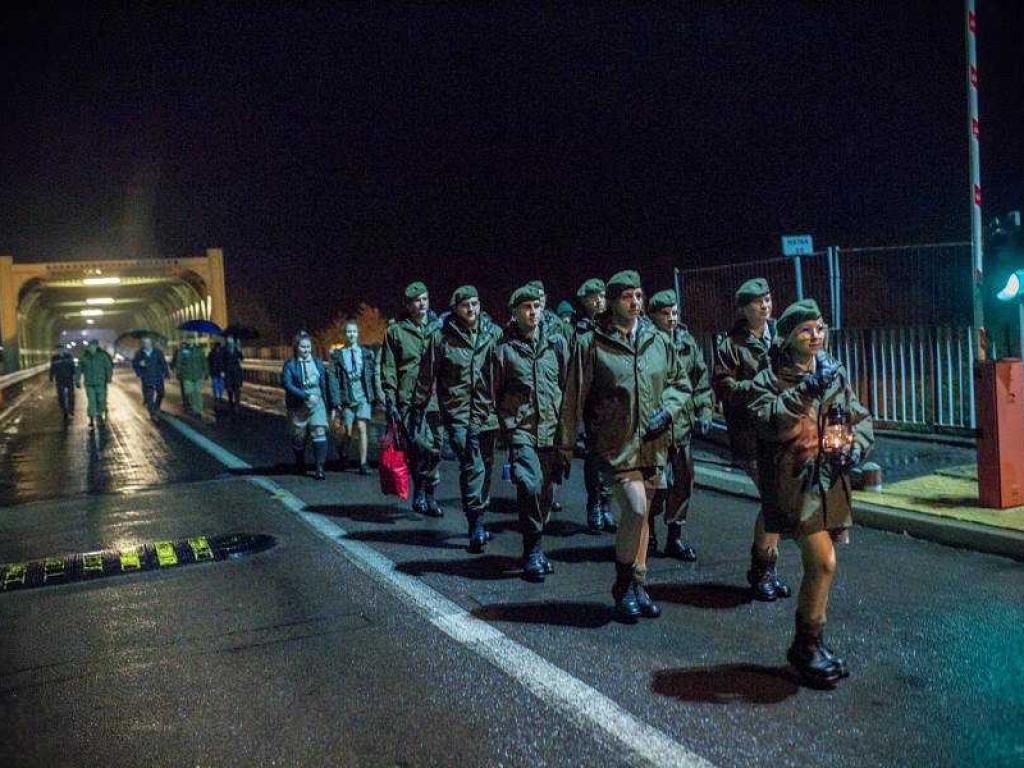 Ogień Niepodległości dotarł do Hrubieszowa [ZDJĘCIA]