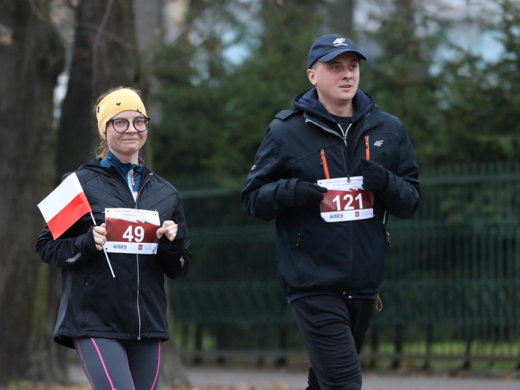 Hrubieszów: Pobiegli razem w Dniu Niepodległości [ZDJĘCIA]