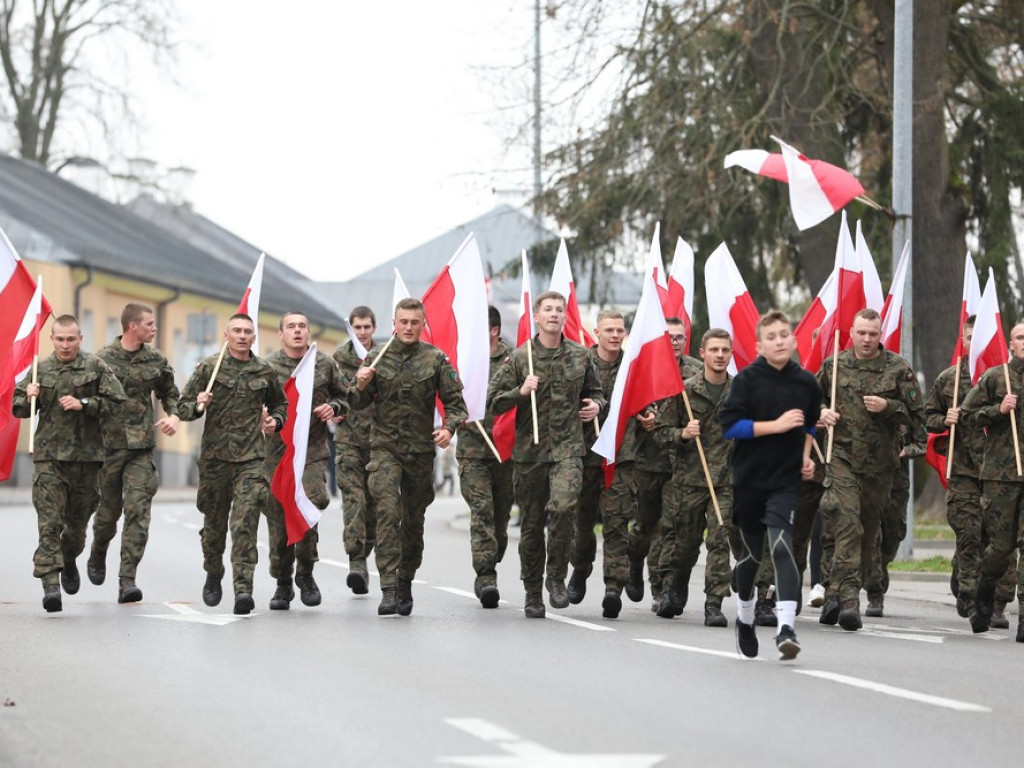 Hrubieszów: Pobiegli razem w Dniu Niepodległości [ZDJĘCIA]