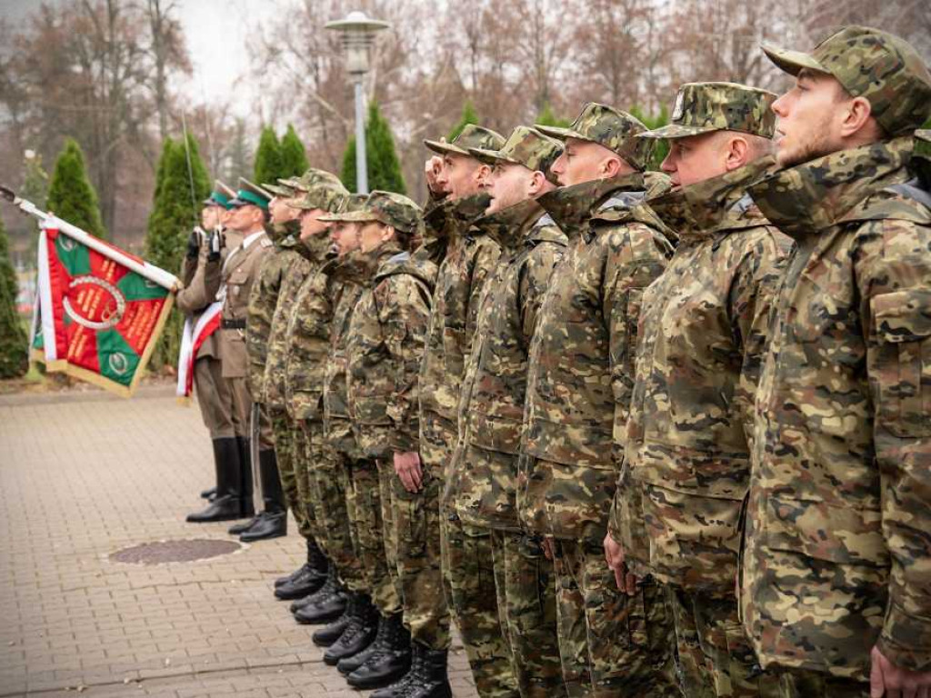Ślubowanie, awanse i odznaczenia w NOSG [ZDJĘCIA]