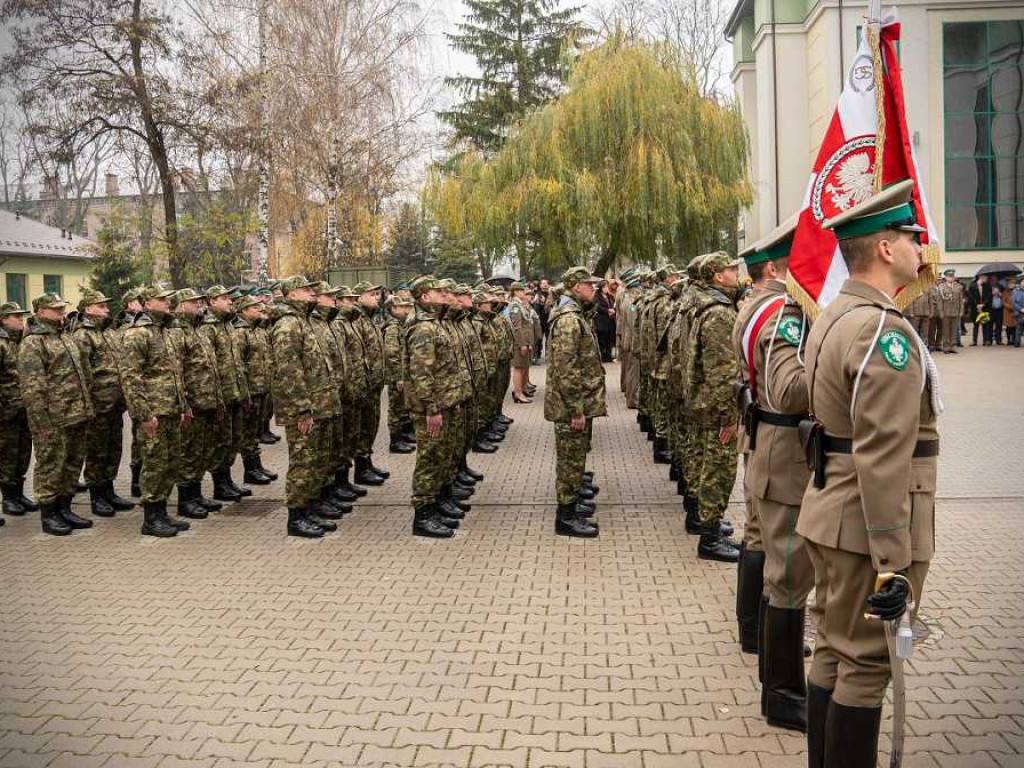 Ślubowanie, awanse i odznaczenia w NOSG [ZDJĘCIA]