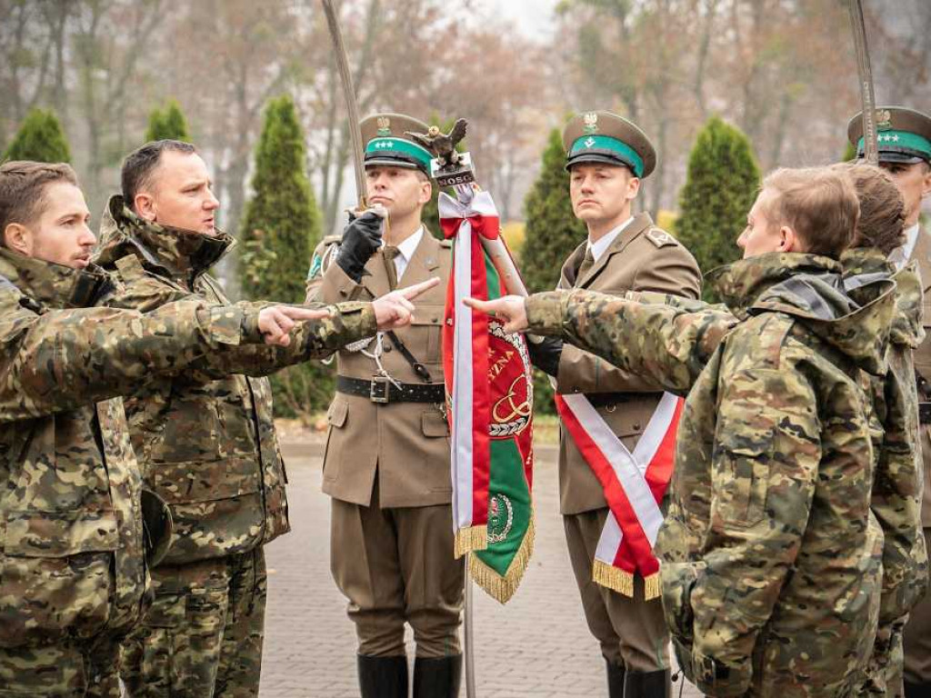 Ślubowanie, awanse i odznaczenia w NOSG [ZDJĘCIA]