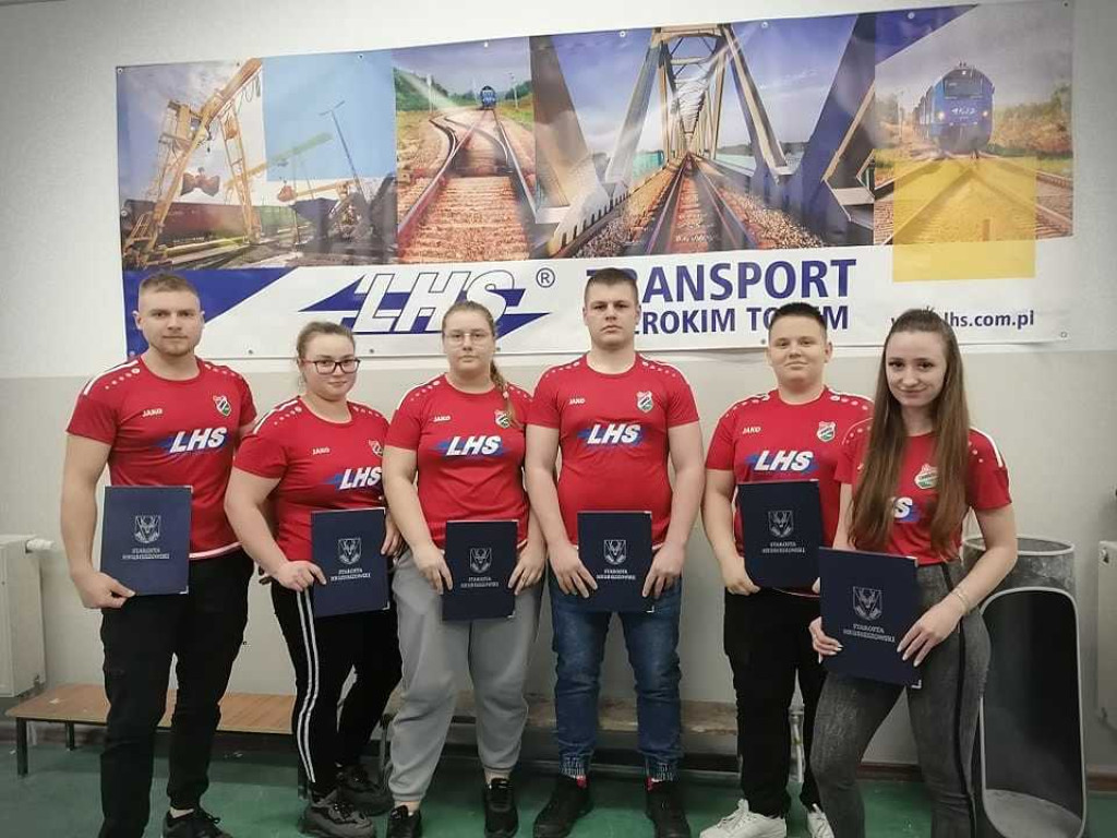 Podnoszenie ciężarów. Podsumowanie sezonu 2022 - medaliści Mistrzostw Polski [ZDJĘCIA]
