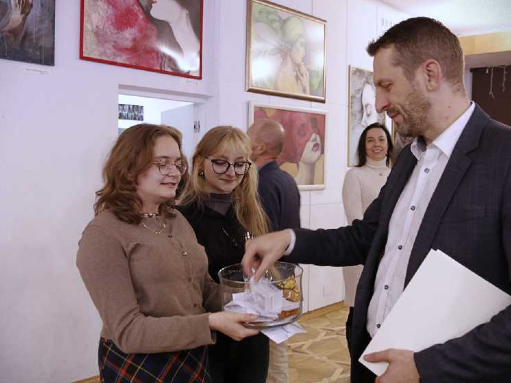Hrubieszów: Jesień Plastyczna 2022 [ZDJĘCIA]