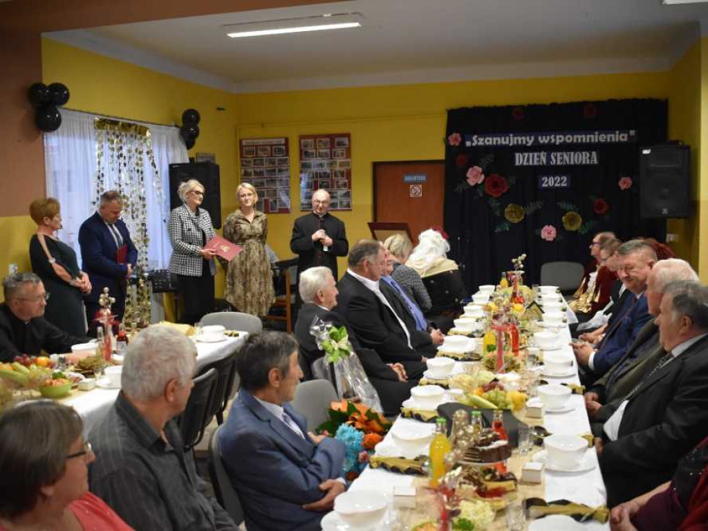 Dzień Seniora w Dziekanowie [ZDJĘCIA]