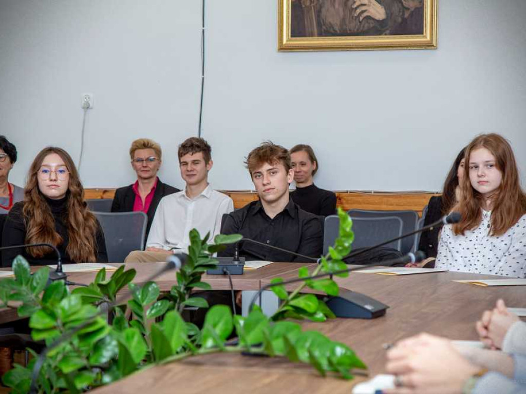 Hrubieszów: Nowa Młodzieżowa Rada Miasta [ZDJĘCIA]