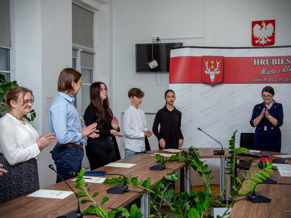 Hrubieszów: Nowa Młodzieżowa Rada Miasta [ZDJĘCIA]