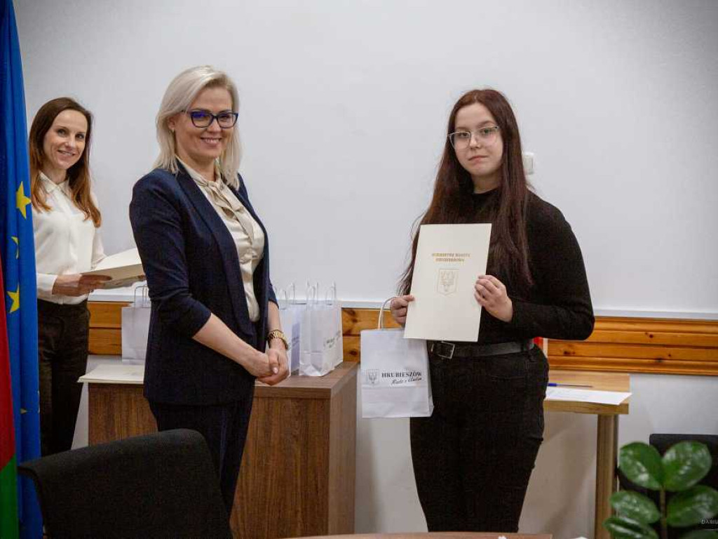 Hrubieszów: Nowa Młodzieżowa Rada Miasta [ZDJĘCIA]