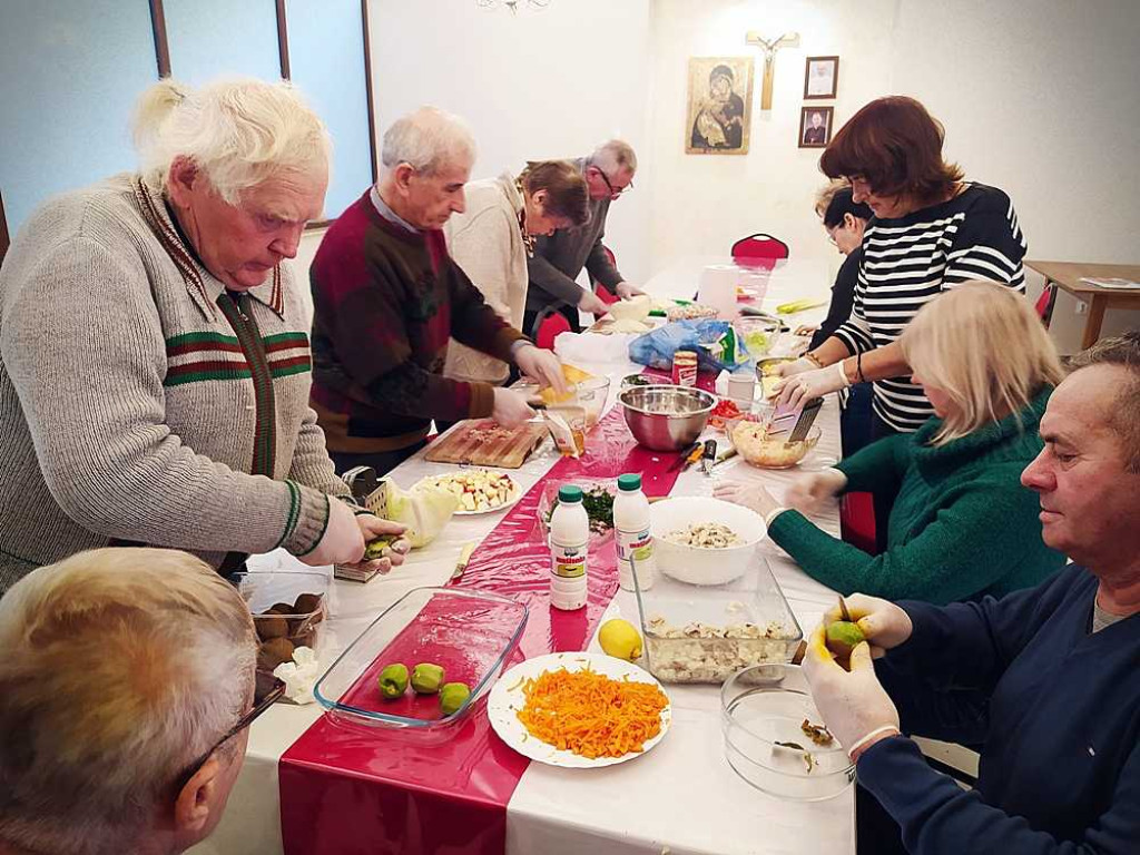 Hrubieszów: Święto pieczonego ziemniaka w Caritas [ZDJĘCIA]