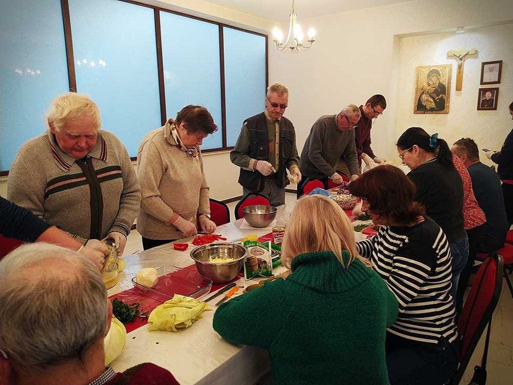 Hrubieszów: Święto pieczonego ziemniaka w Caritas [ZDJĘCIA]