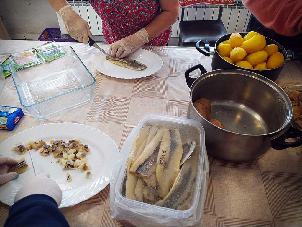 Hrubieszów: Święto pieczonego ziemniaka w Caritas [ZDJĘCIA]