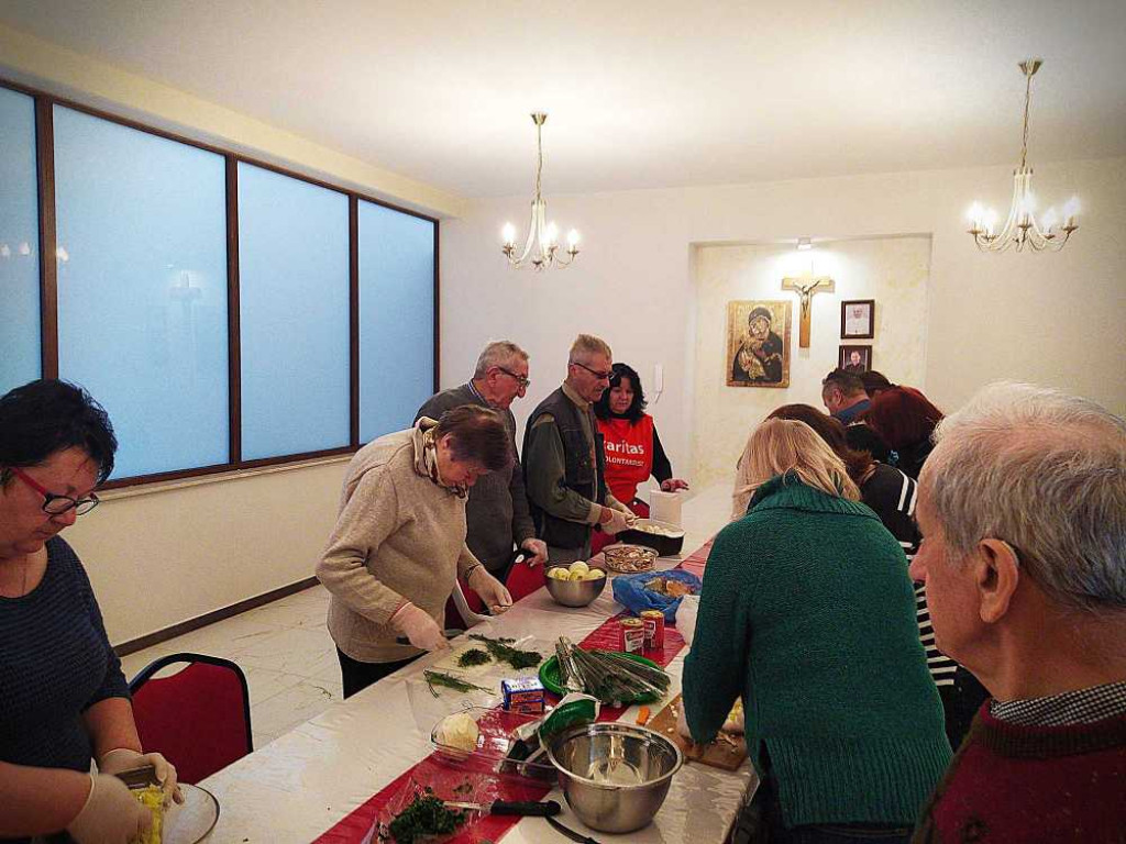 Hrubieszów: Święto pieczonego ziemniaka w Caritas [ZDJĘCIA]
