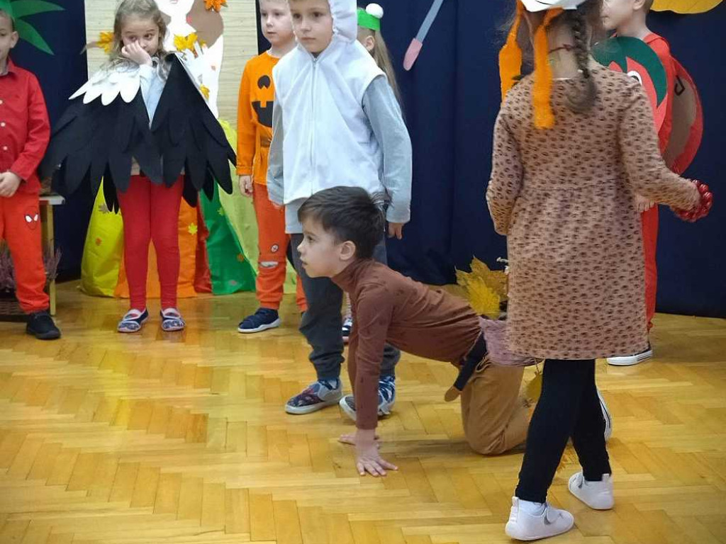 Hrubieszów: Pasowanie na przedszkolaka i imieniny grup w Przedszkolu nr 2 [ZDJĘCIA]