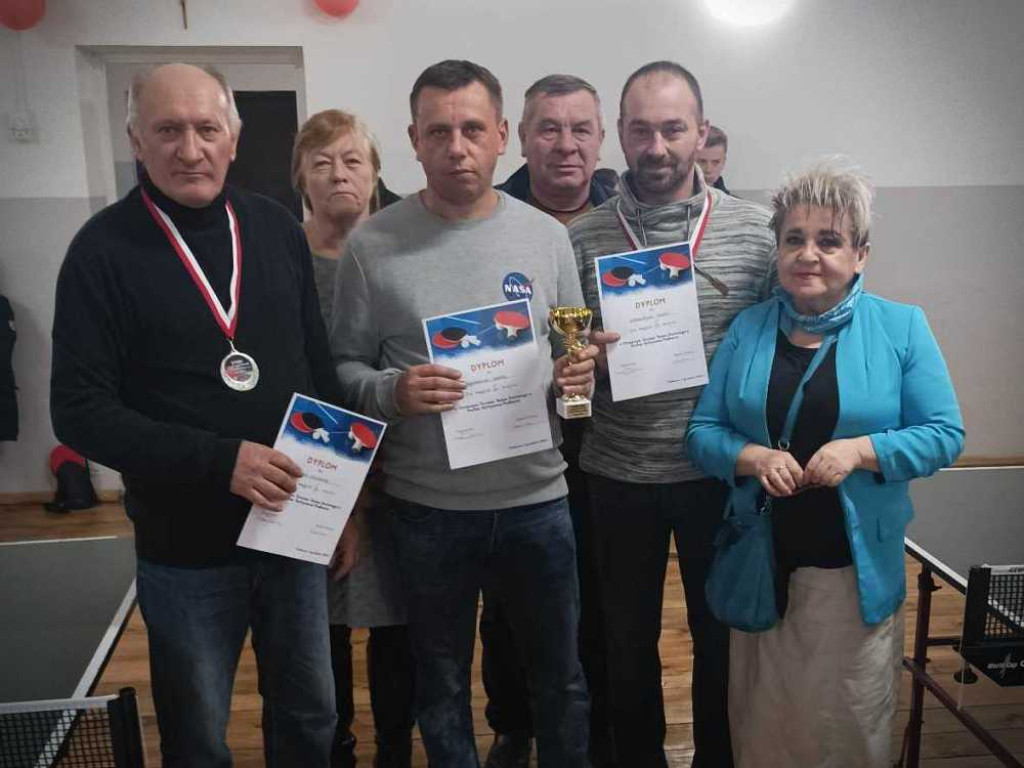 Turniej tenisa stołowego w Podhorcach [ZDJĘCIA]