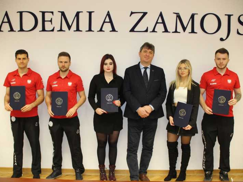 Rektor nagrodził sportowców [ZDJĘCIA]