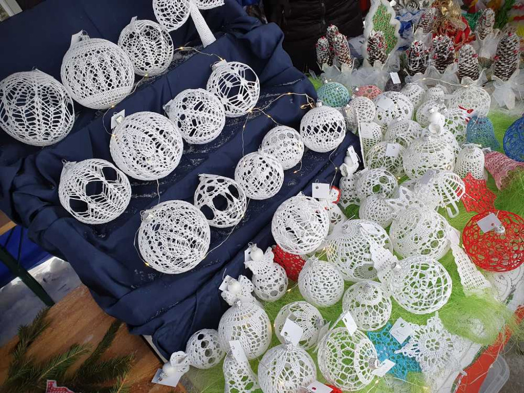 Kiermasz świąteczny na hrubieszowskim Rynku [ZDJĘCIA]