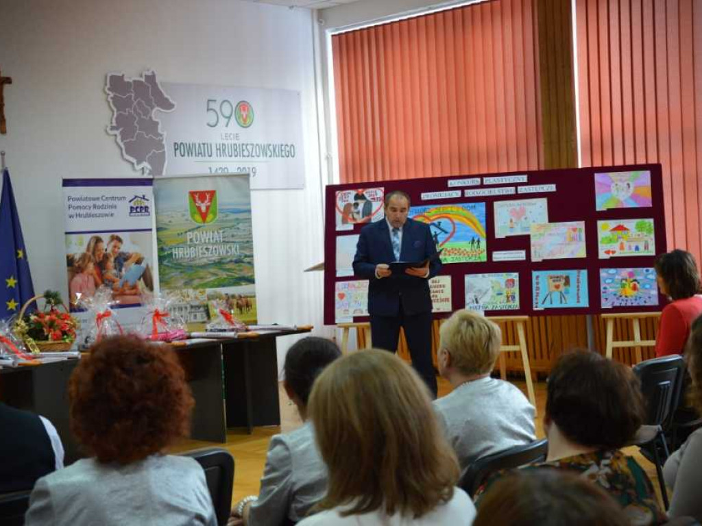 Hrubieszów: Nagrody dla laureatów konkursu [ZDJĘCIA]