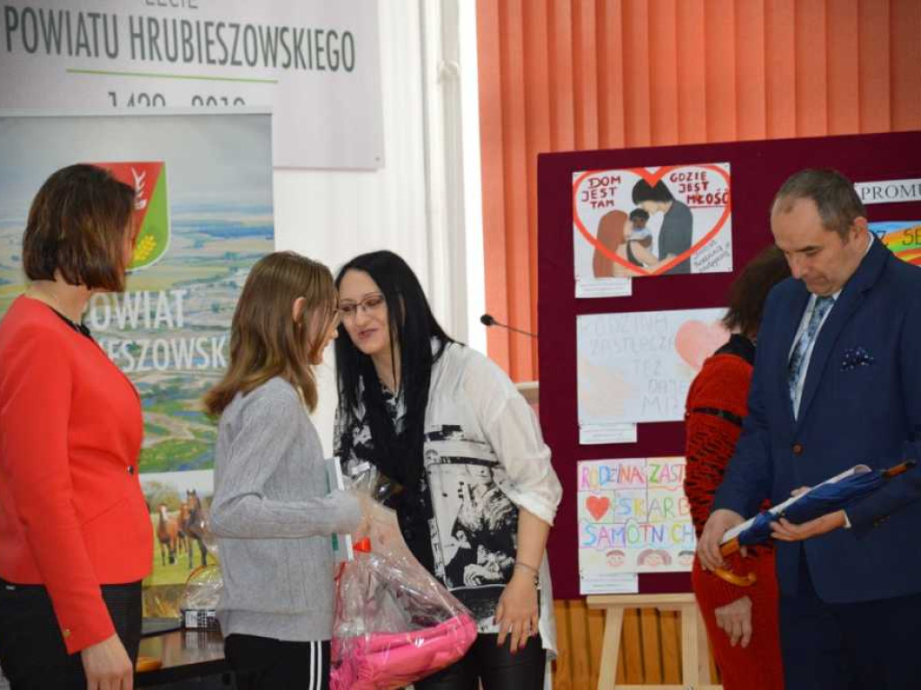Hrubieszów: Nagrody dla laureatów konkursu [ZDJĘCIA]