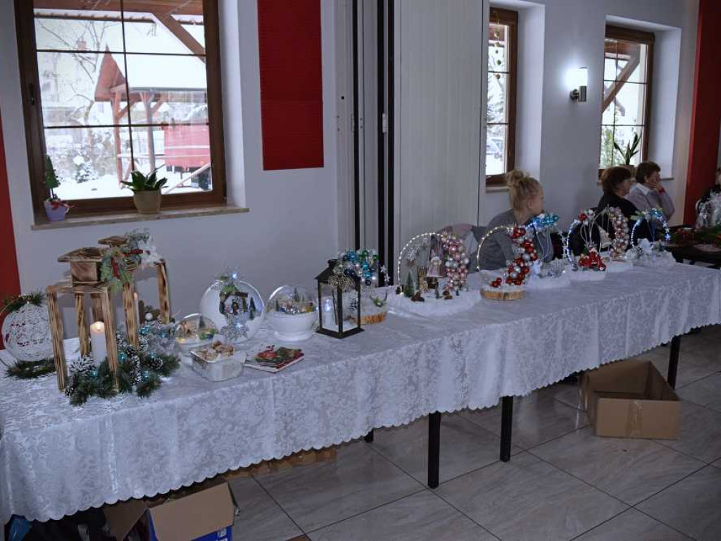 Kiermasz świąteczny w Mirczu [ZDJĘCIA]