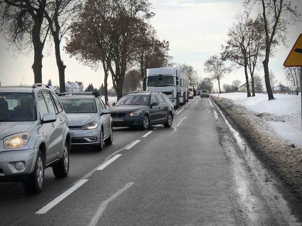 Hrubieszów: Trwa protest rolników. Uwaga! Utrudnienia w ruchu [ZDJĘCIA]