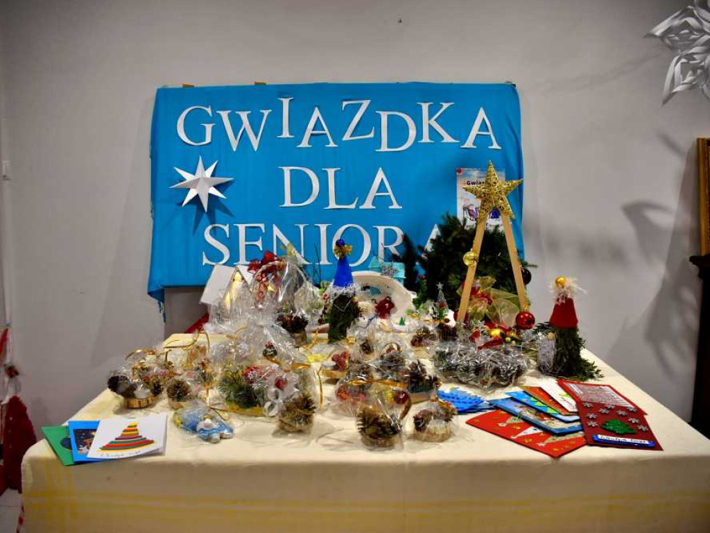 Hrubieszów: Gwiazdka dla seniora [ZDJĘCIA]
