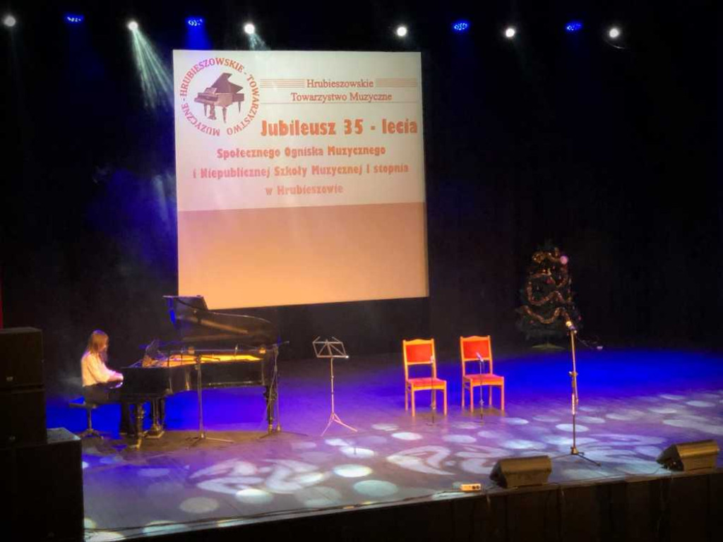 Hrubieszów: 35-lecie Społecznego Ogniska Muzycznego [ZDJĘCIA]
