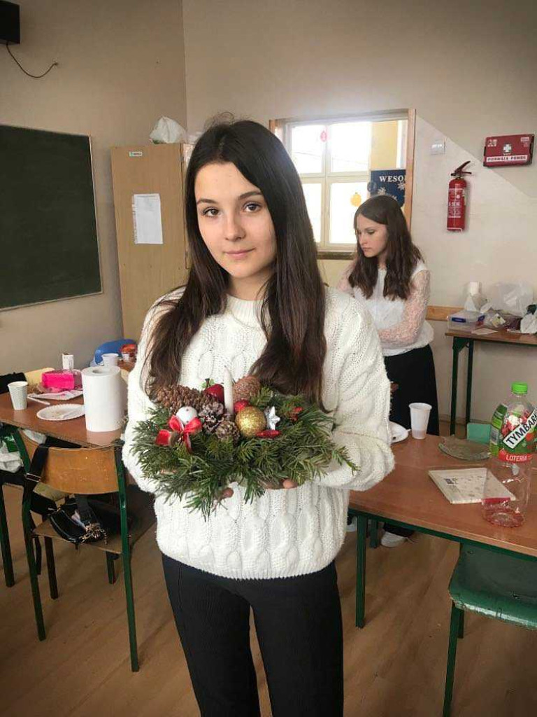 Hrubieszów: Wolontariusze pamiętają o seniorach i osobach samotnych! [ZDJĘCIA]