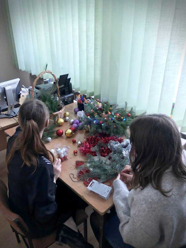 Hrubieszów: Wolontariusze pamiętają o seniorach i osobach samotnych! [ZDJĘCIA]