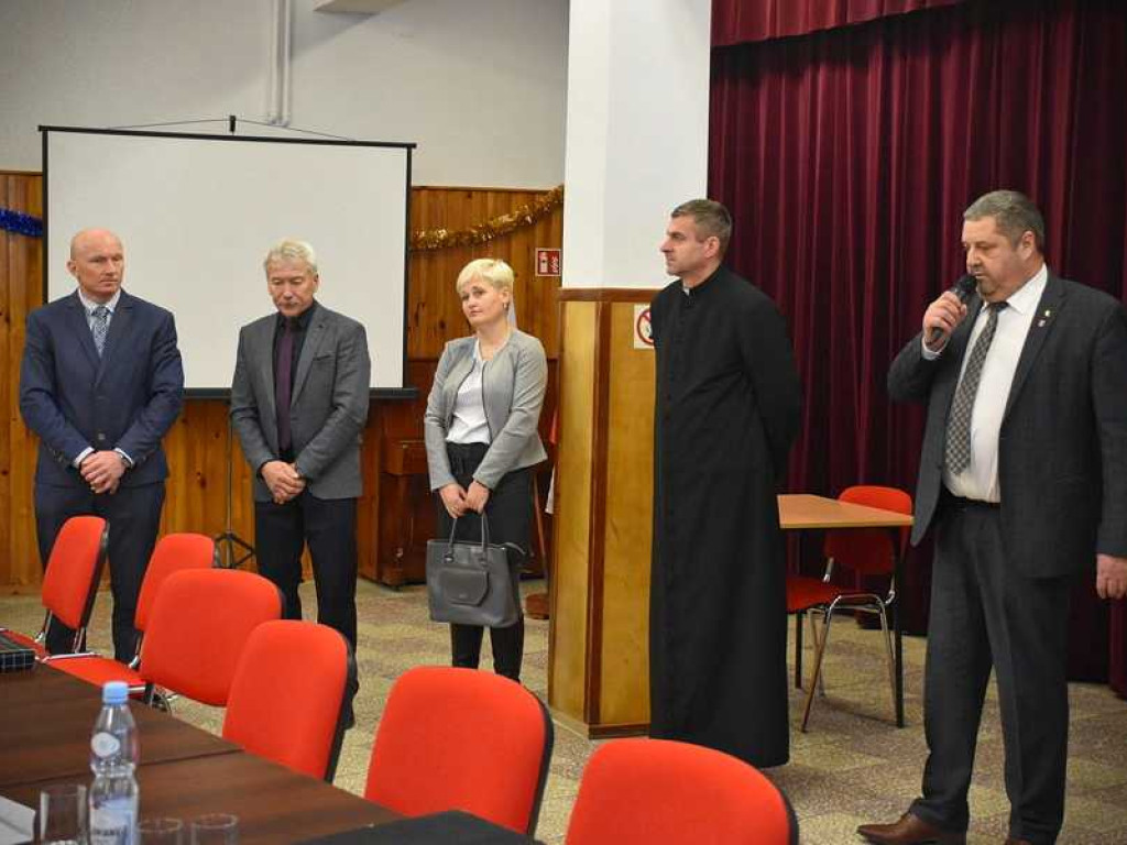 Sesja opłatkowa w Uchaniach [ZDJĘCIA]