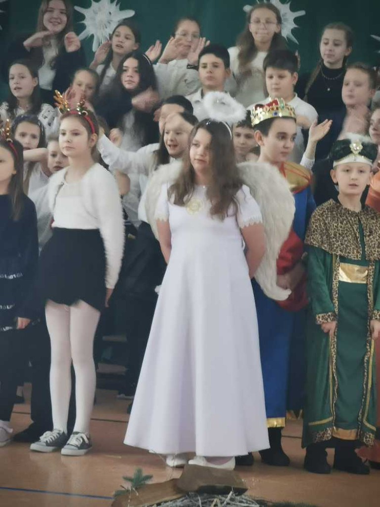 Hrubieszów: Jasełka w Dwójce [ZDJĘCIA]