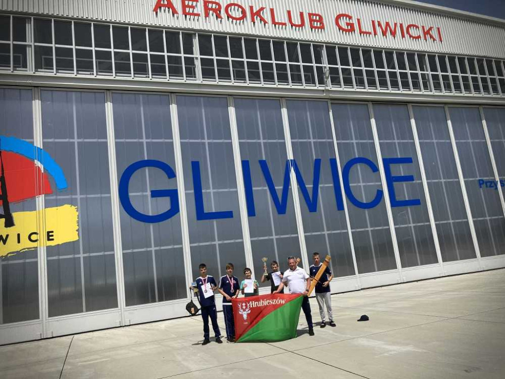 Podsumowanie sezonu sekcji modelarskiej Uczniowskiego Klubu Sportowego 