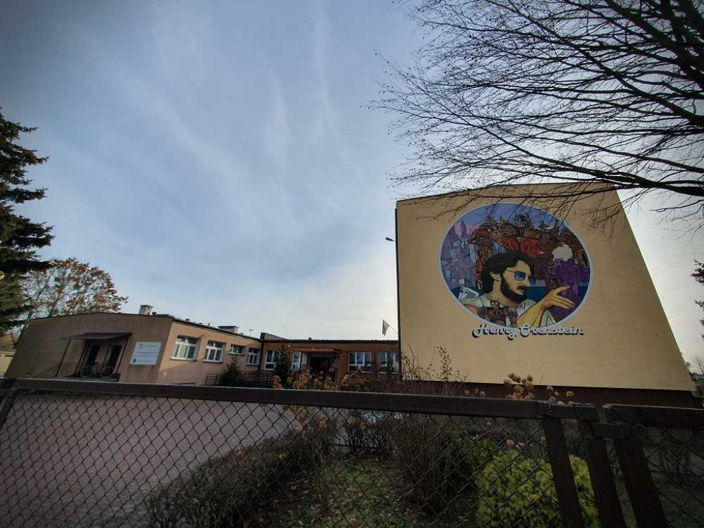 Mural na hrubieszowskiej Trójce [ZDJĘCIA]